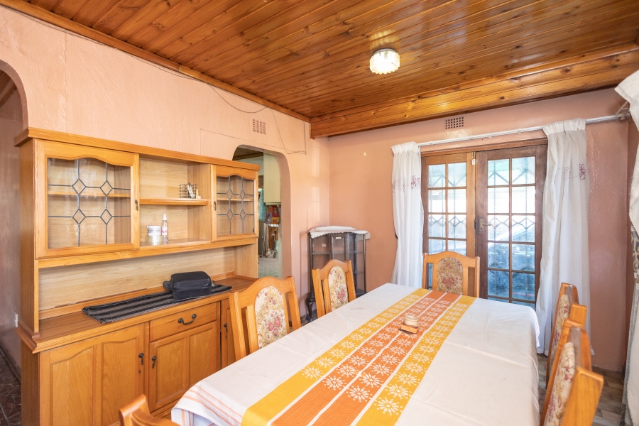 3 Bedroom Property for Sale in Uitsig Western Cape